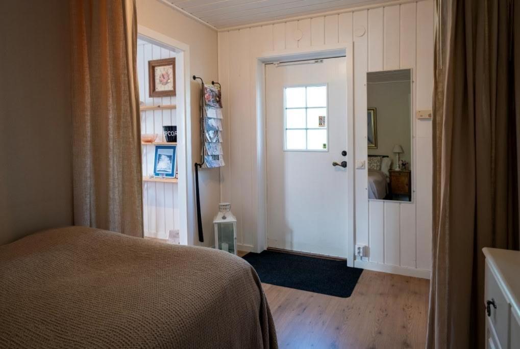 Lilla Groena Huset Pa Garden Harnosand Bagian luar foto